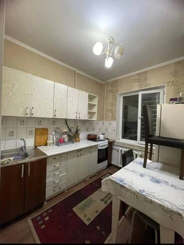 квартира за 10 тысяч в месяц: 2 комнаты, 49 м², 105 серия, 4 этаж, Косметический ремонт