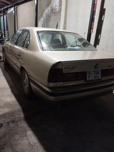 мицубиси спэйс стар: BMW 5 series: 1991 г., 2 л, Механика, Бензин