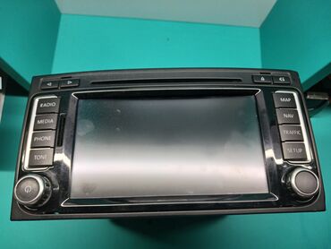 tavan monitor: Monitor, İşlənmiş, Cihaz paneli, LCD displey, Almaniya, Ünvandan götürmə, Ödənişli çatdırılma