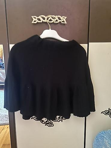 Sviterlər: Qadınlar üçün qara yupka - Rəng: qara - Model: qısa kəsimli, ətək — 1