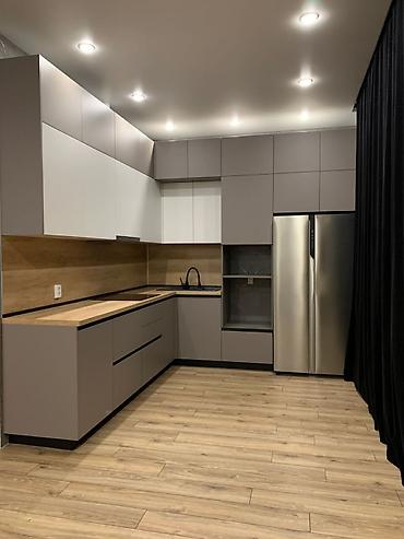 Sifarişlə mətbəx mebeli: Sifarişlə mətbəx dəsti, Özü çəkən petlələr, Mat laminat, Kredit yoxdur, Pulsuz çatdırılma — 25