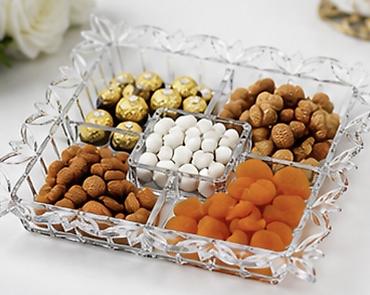 karaca qablar: Kvadrat formalı bölməli şirniyyat/qoz-fındıq qabı KARACA - Material — 2