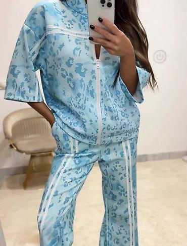 Kompleti: 💫New collection💫

⚜️Univerzalna velicina
⚜️Cena 3500 din — 15