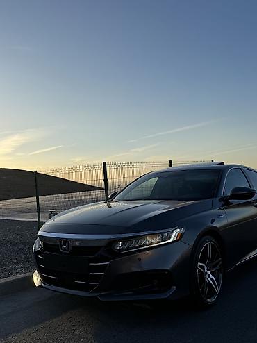 хончи 2021: Honda Accord: 2021 г., 2 л, Автомат, Гибрид, Седан — 2