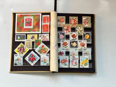 Марки: Продаю альбом с почтовыми марками. Разумный торг — 10