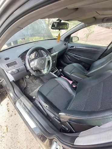 Opel: Opel Astra: 1.7 l | 2005 г. 267137 km Hečbek — 5