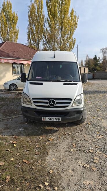 продаю машину под выкуп: Грузовик, Mercedes-Benz