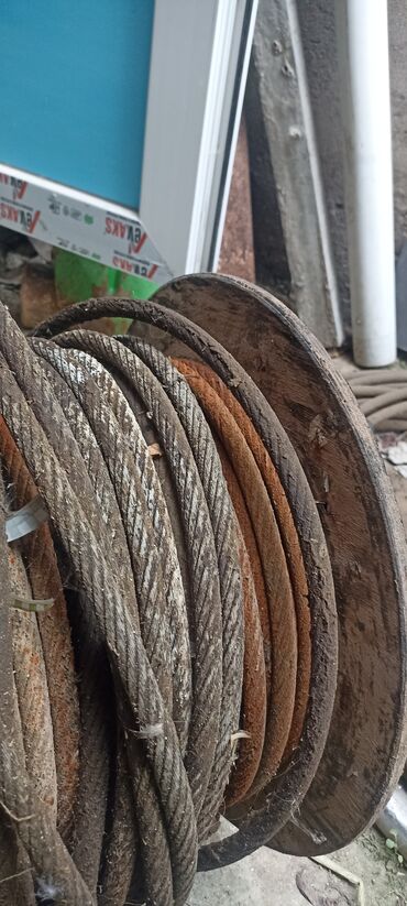 fiber optik kabel qiymeti: Kabel, Lan kabel