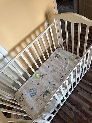 bed sheets: Детская кроватка качалка с маятниковым мехонизмом и опускаемой — 1