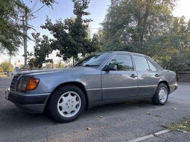 Mercedes-Benz: Mercedes-Benz W124: 1990 г., Механика, Седан
