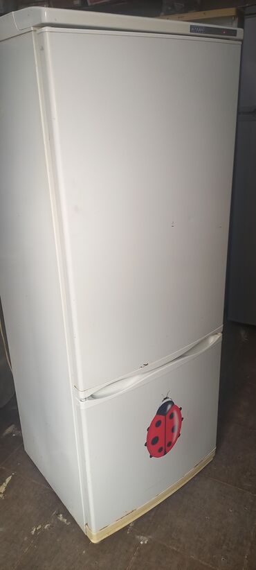 atlant: Б/у 2 двери Atlant Холодильник Продажа, цвет - Белый