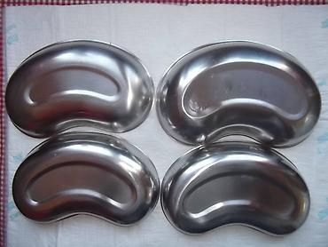 Medicinska oprema: Špric 100 ml za pretakanje ispiranje. Može i za druge namene . Kao — 9