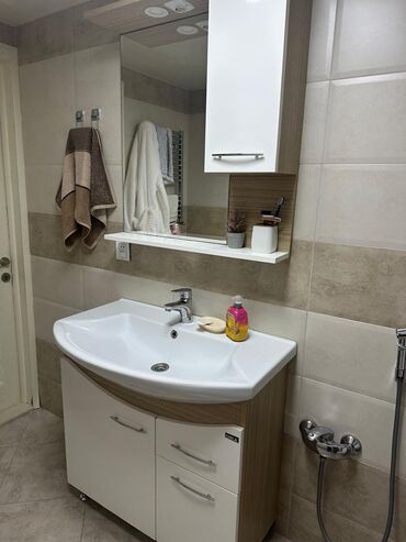 вешалки настенные в прихожую дорогие: Açılan, 2 qapılı Düz dolab