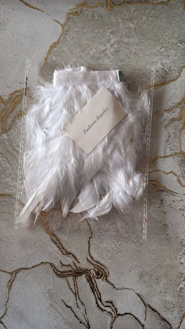 Manikür, pedikür aparatları: Manikür üçün avadanlıq dəsti tək tək də satılır hər biri Tərkib: - — 3