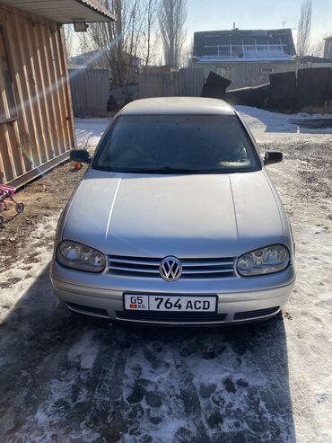 машина гол: Volkswagen Golf: 2003 г., 1.6 л, Автомат, Бензин, Седан