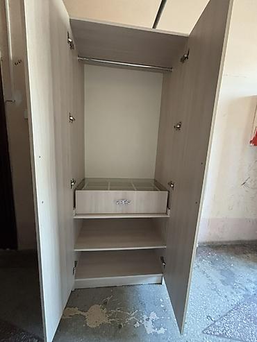 saat kəmər: Yeni, 2 qapılı, Siyirməli, Açılan, Düz dolab — 3