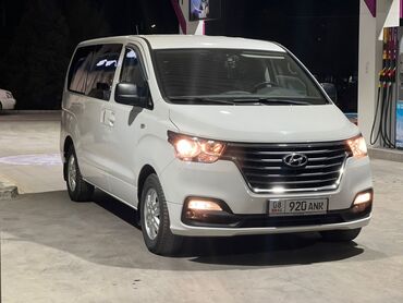 Hyundai: Hyundai Starex: 2018 г., 2.5 л, Автомат, Дизель, Минивэн