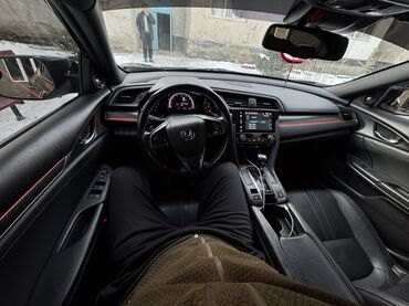 Honda: Honda Civic: 2017 г., 1.5 л, Вариатор, Бензин, Хэтчбэк — 14