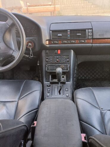 Mercedes-Benz: Mercedes-Benz S-Class: 3.5 l | 1995 il Sedan — 2