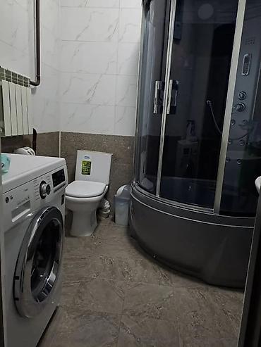 горам: Продаю дом центр,г.Токмок рядом самалет. (дом 60кв.м 2комможно 2этаж — 3