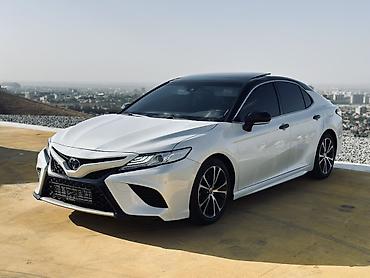 toyota sequoya: Toyota Camry: 2019 г., 2.5 л, Автомат, Бензин, Седан — 2