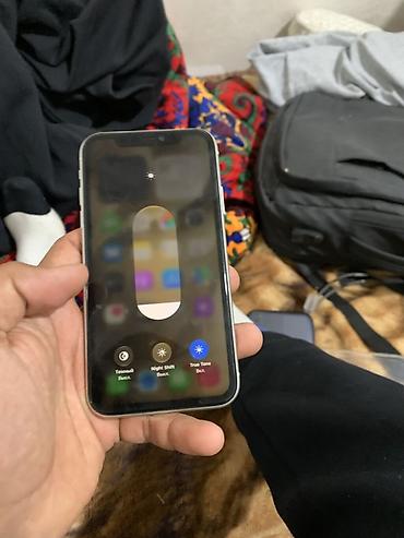 Apple iPhone: IPhone 11, Б/у, 64 ГБ, Белый — 3