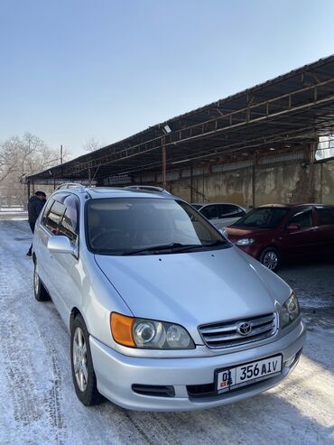 Toyota: Toyota Ipsum: 2000 г., 2 л, Автомат, Бензин, Минивэн