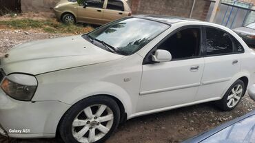 нехия 1: Daewoo Lacetti: 2003 г., 1.6 л, Механика, Бензин, Седан