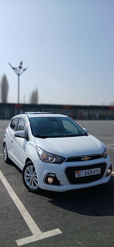 Chevrolet: Chevrolet Spark: 2016 г., 1 л, Автомат, Бензин, Хэтчбэк — 2