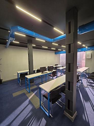 карл маркс: Сдаю Офис целиком: 500 м², В бизнес центре, С ремонтом — 7
