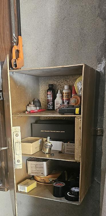 su cəni kredit: 1.seyf metal 30×30×50 sm 2.nasos işlək vəziyyətdə. genişlənmə çəni 2l — 1