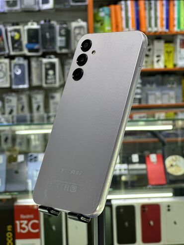 корпус белый: Samsung Galaxy A14, Б/у, 64 ГБ, цвет - Белый, 2 SIM