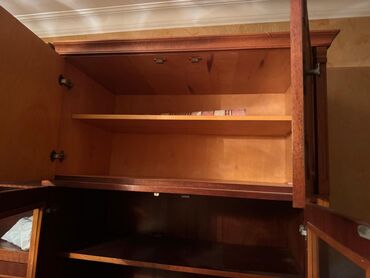 Qonaq otağı dəstləri: İşlənmiş, Dolab, Kredit var, Rumıniya — 7