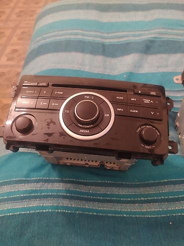 maqnitofon: Mazda orijinal avtomobil audio başlıq bloku - Fabrik model: Mazda OEM — 2