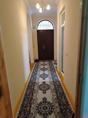 hovuzlu bağ evi: 3 otaqlı, 3 kv. m, Kredit yoxdur, Yeni təmirli — 3