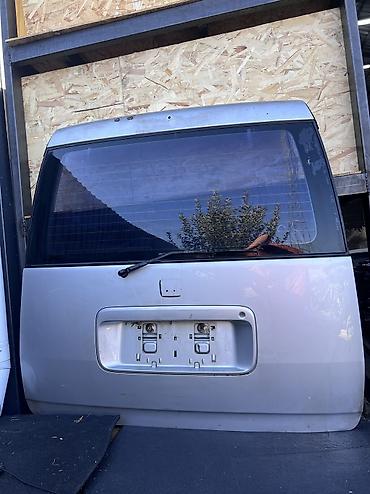 Крышка багажника Honda, 1998 г., Б/у, Оригинал at lalafo.kg Крышка багажника Honda, 1998 г., Б/у, Оригинал