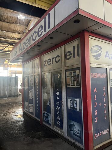 5 tonluq konteyner: Konteyner butka Eni 3 m,uzunluq 5 m, hündürlük 3m Alkaponla yığılıb.Ön