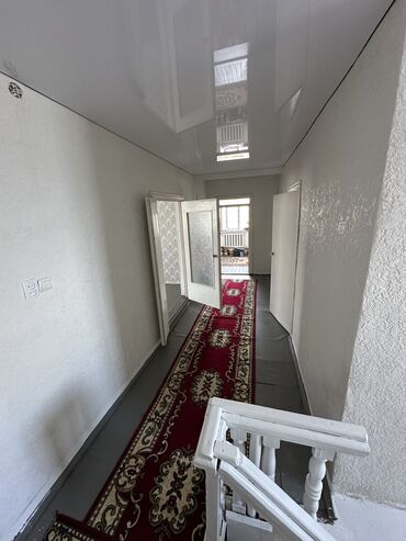 Продажа домов: Дом, 300 м², 10 комнат, Собственник at lalafo.kg — 12 Продажа домов: Дом, 300 м², 10 комнат, Собственник — 12