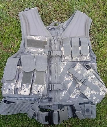 значок на заказ: Разгрузочный жилет. Не броник. 
US Army. Новый. Цена 8000 сом — 2