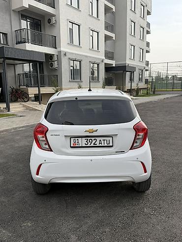 genesis 90: Chevrolet Spark: 2021 г., 1 л, Автомат, Бензин, Хэтчбэк — 5