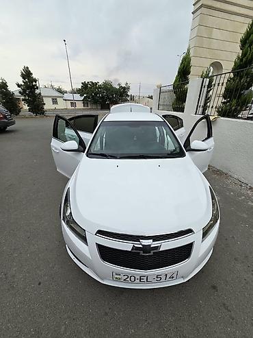 qazel radiatoru: Chevrolet Cruze LT sedan - Kuzov: sedan, ağ rəng - Mühərrik: benzin - — 1