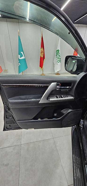 lend cruzer: Toyota Land Cruiser: 2013 г., 4.6 л, Автомат, Бензин, Внедорожник — 6