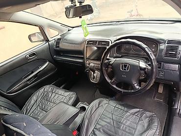 Honda: Honda Stream: 2004 г. — 8