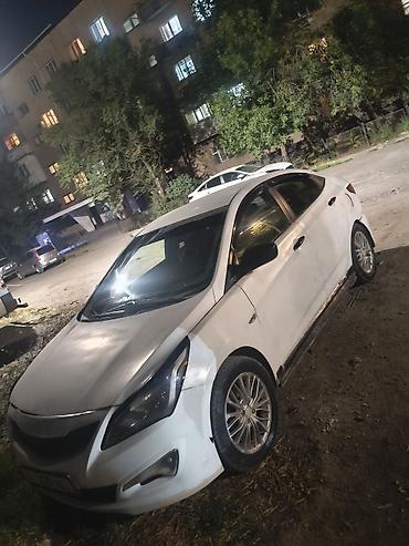 соларис машина: Hyundai Solaris: 2014 г., 1.4 л, Автомат, Бензин, Седан — 3