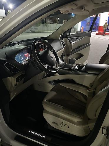jak авто: Lincoln : 2019 г., 2 л, Автомат, Бензин, Кроссовер — 7