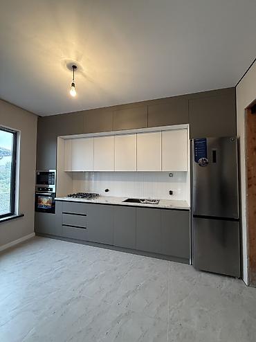 Кухонные гарнитуры: Кухни на заказ в современном минималистичном стиле - Планировки — 17