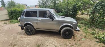ВАЗ (ЛАДА): ВАЗ (ЛАДА) 4x4 Нива: 2007 г., 1.7 л, Механика, Бензин, Внедорожник