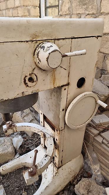 Digər biznes avadanlığı: Mikser islekdir, problemsiz.
3 fazadir.
Wp aktivdir — 3