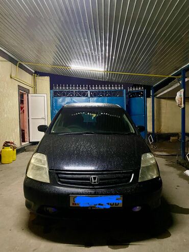 Honda: Продаю авто Хонда Стрим 2003 об.2 правый рул сост отличный срочно