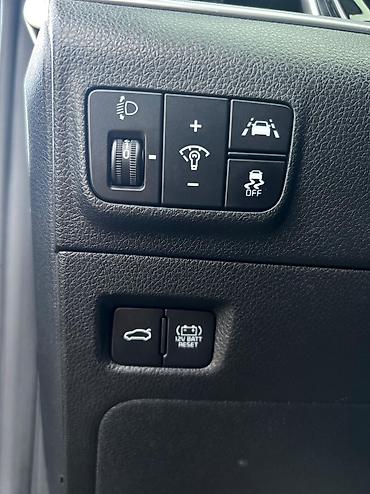 Kia: Kia K5: 2021 г., 2 л, Робот, Гибрид, Седан — 19